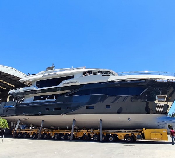 yacht-infinity-nine-ava-yachts-charterworld-luxury-superyacht-charters